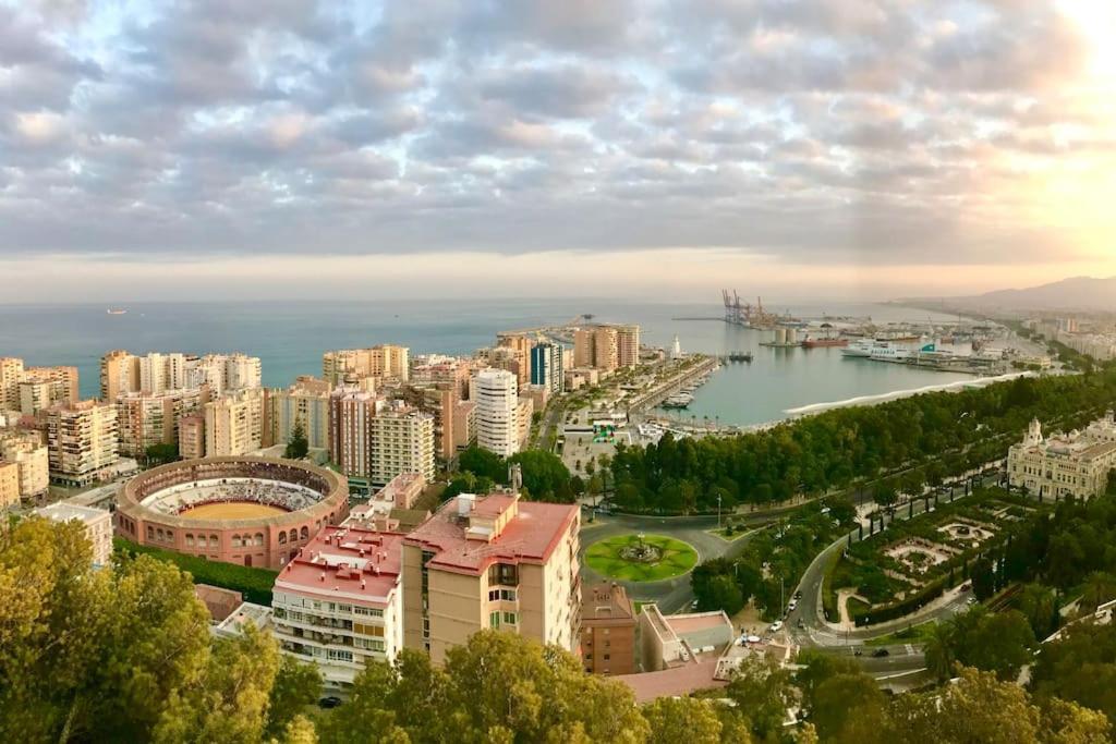 Apartamentos J&K Τορρεμολίνος Εξωτερικό φωτογραφία