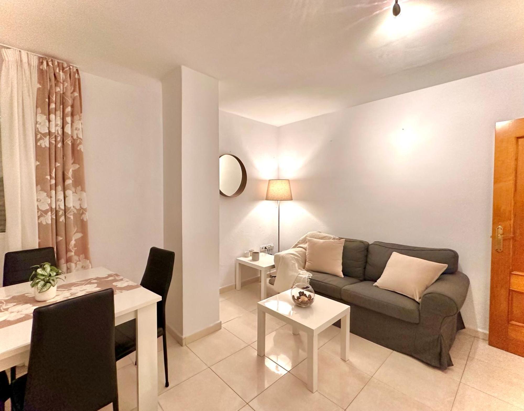 Apartamentos J&K Τορρεμολίνος Εξωτερικό φωτογραφία