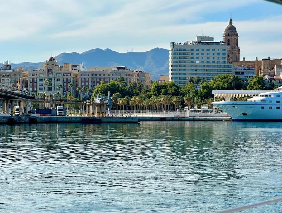 Apartamentos J&K Τορρεμολίνος Εξωτερικό φωτογραφία
