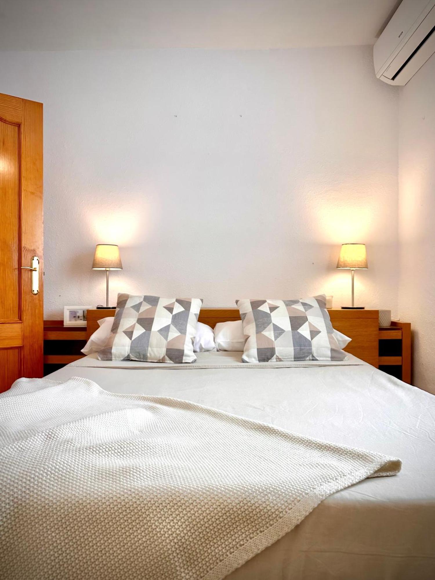 Apartamentos J&K Τορρεμολίνος Εξωτερικό φωτογραφία
