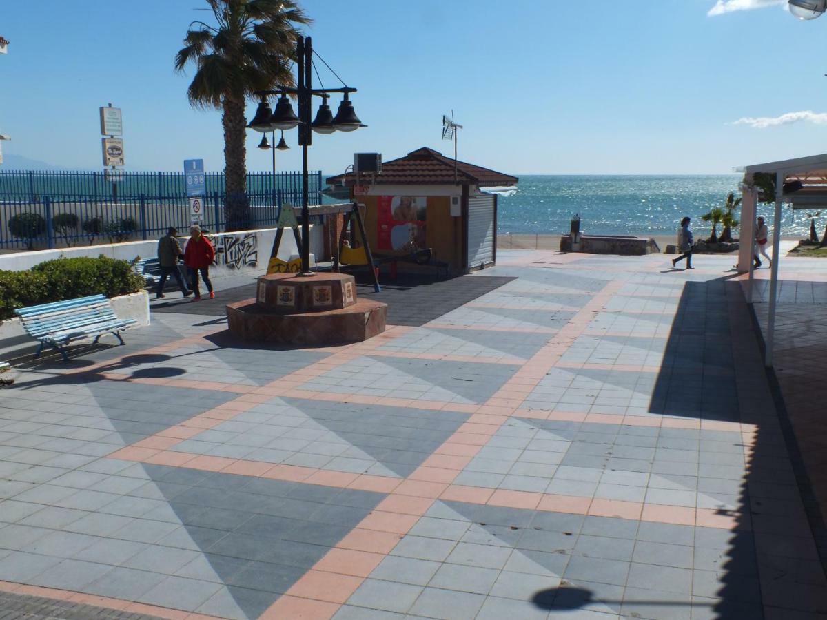 Apartamentos J&K Τορρεμολίνος Εξωτερικό φωτογραφία